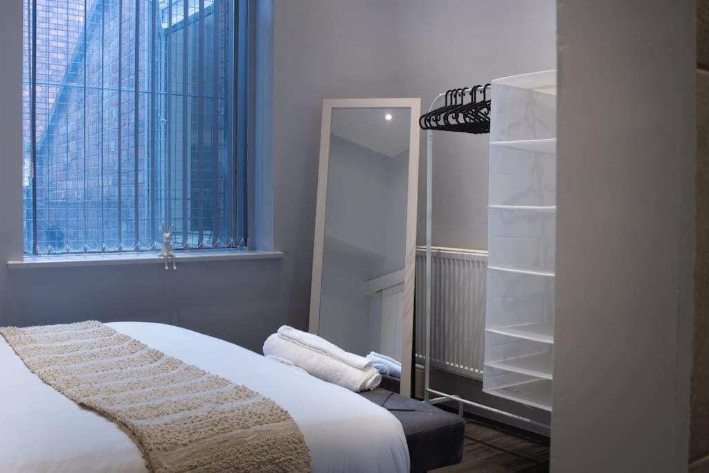נוטינגהאם Spacious Apartment In City Centre - Free Parking מראה חיצוני תמונה