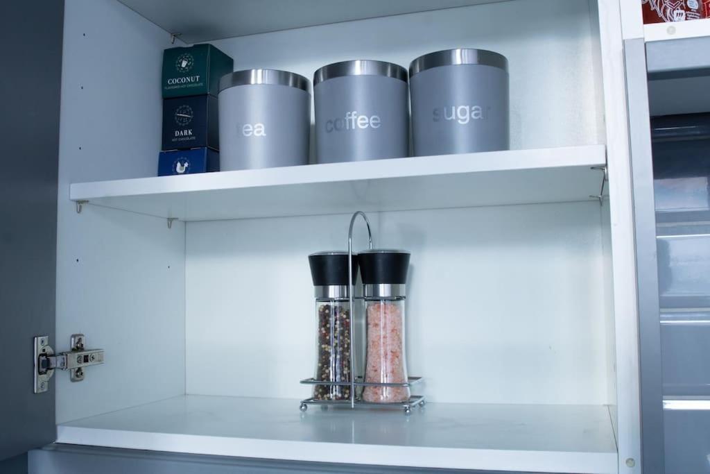 נוטינגהאם Spacious Apartment In City Centre - Free Parking מראה חיצוני תמונה
